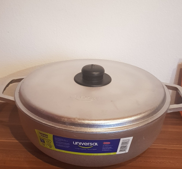 CALDERO FUNDIDO UNIVERSAL N'9 DE 6.5 L y 30 CM